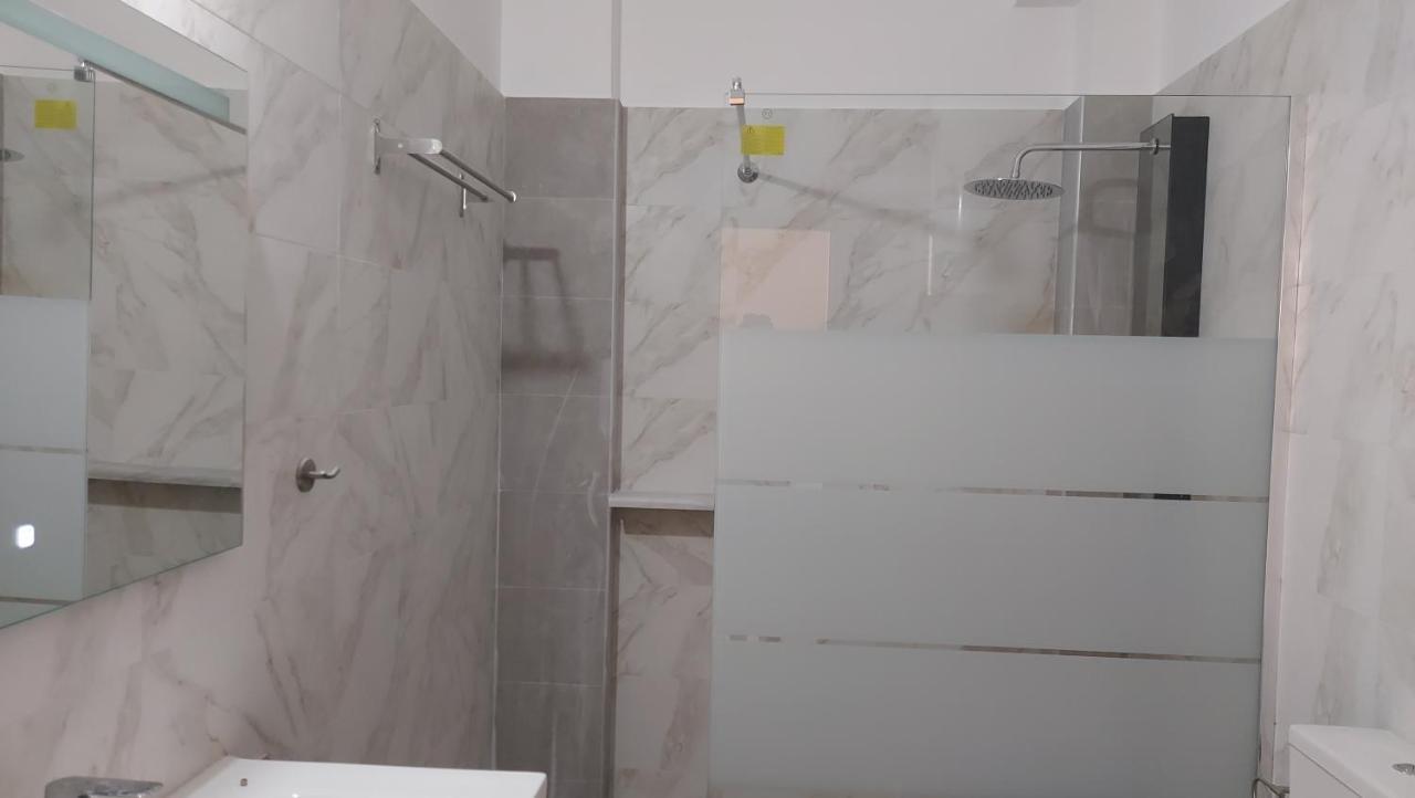 Апартаменты Filoxenia House Near Airport Враврона Экстерьер фото