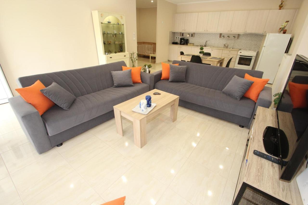 Апартаменты Filoxenia House Near Airport Враврона Экстерьер фото