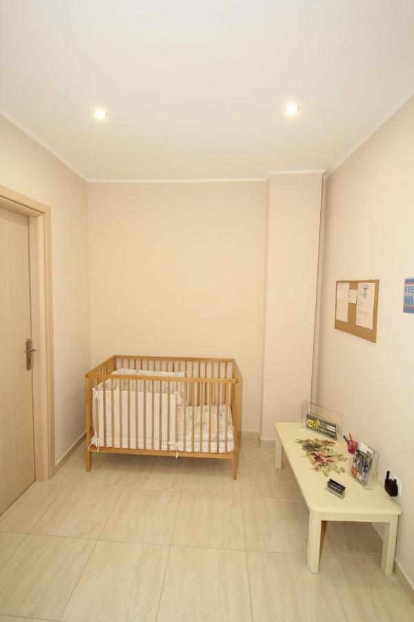 Апартаменты Filoxenia House Near Airport Враврона Экстерьер фото